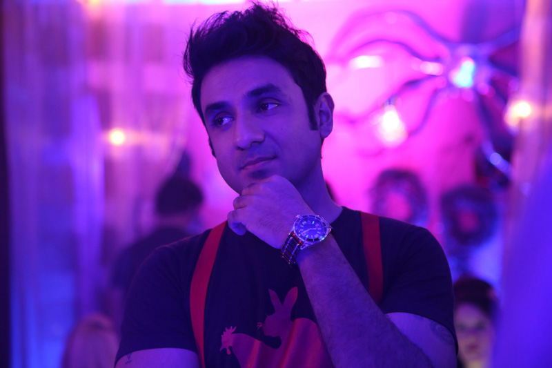 Vir das wearing a gc